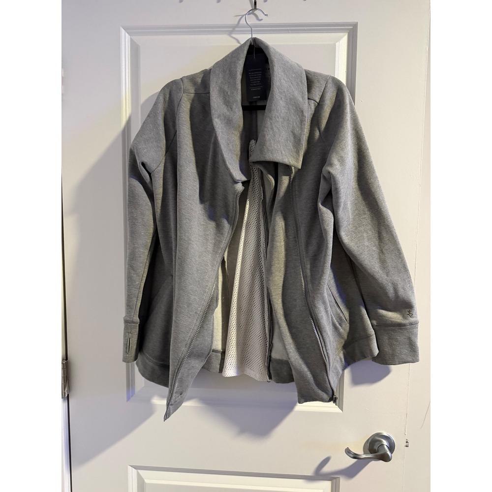Torrid Active Women Grey Asymmetrical Zip Jacket Activewear Size 1